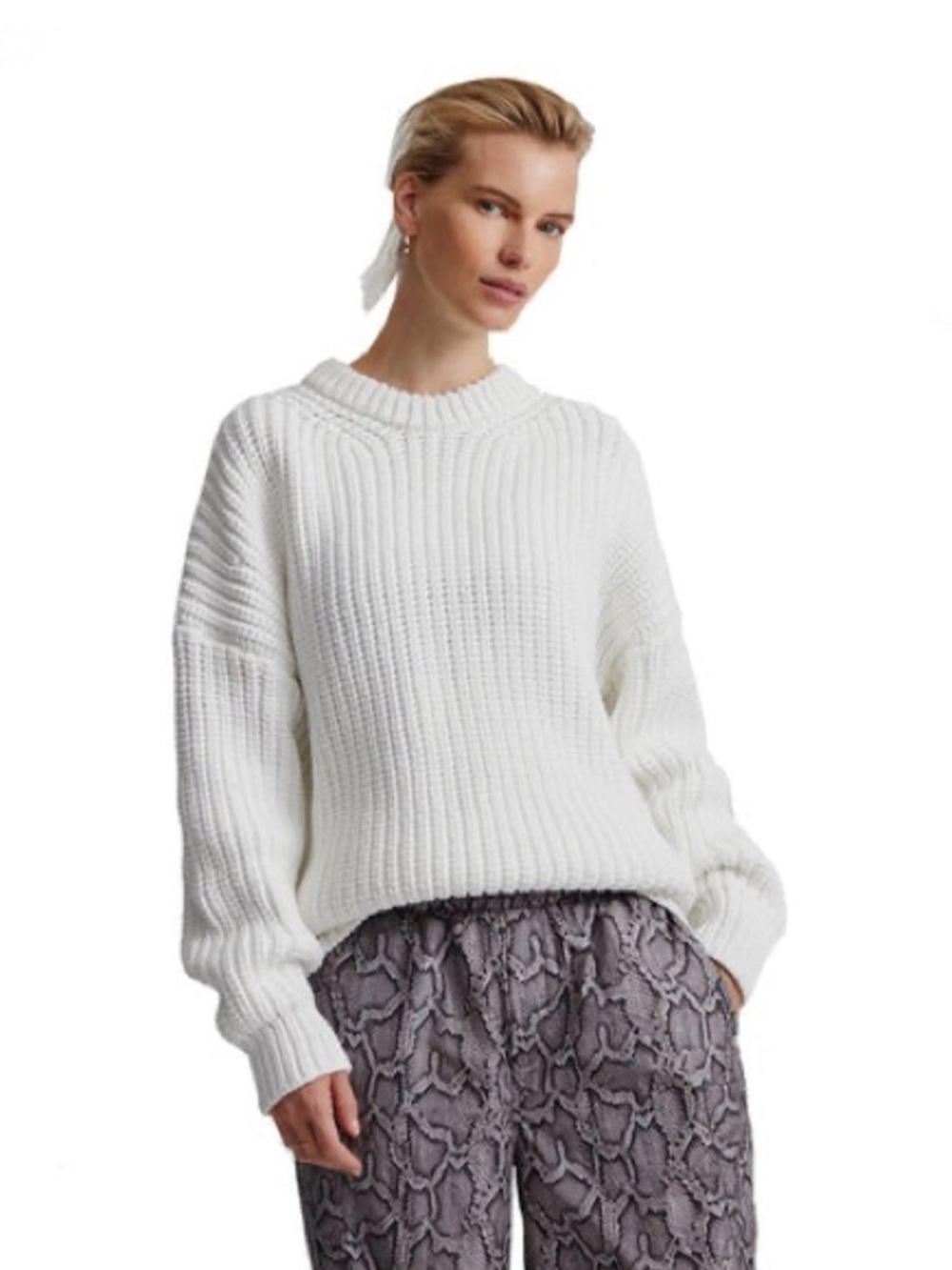 Varley Women’s White Ribbed Crewneck Sweater